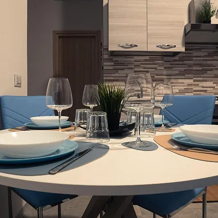 Apartment Near Center Design In Borgo Panigale Bologna